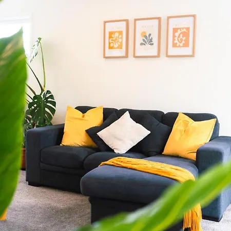 Cosy 2 Bed 3 Bath Home Close To Cbd And Hagley Park Addington Exterior photo