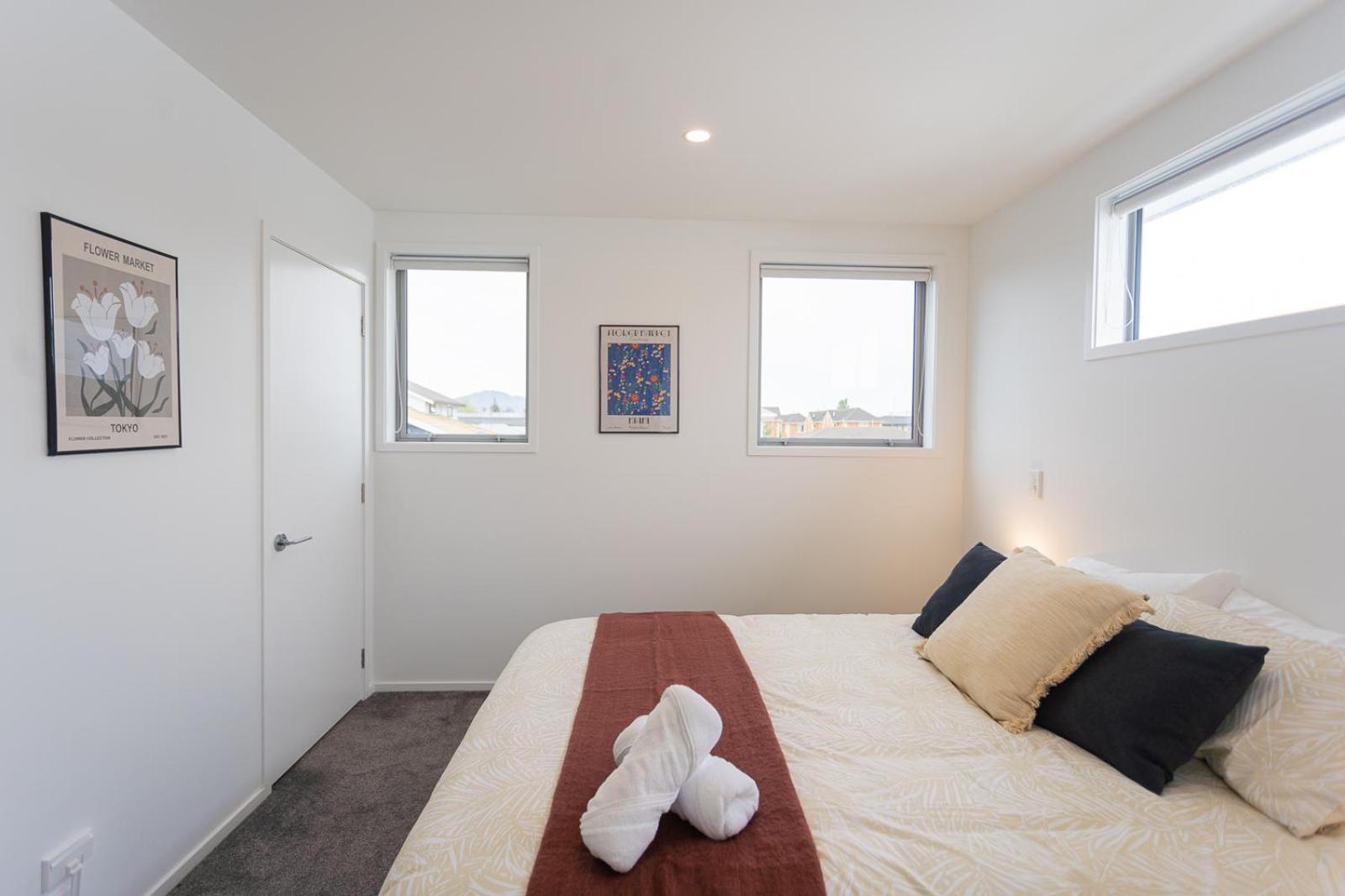 Cosy 2 Bed 3 Bath Close To Cbd And Hagley Park Holiday home Addington